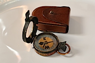 E. R. WATTS & Son London Engraved Compass, 1909