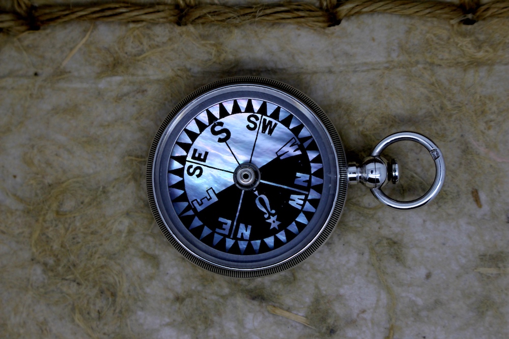 Victorian Sterling Silver Barker & Son Compass, London Hallmarks 1898