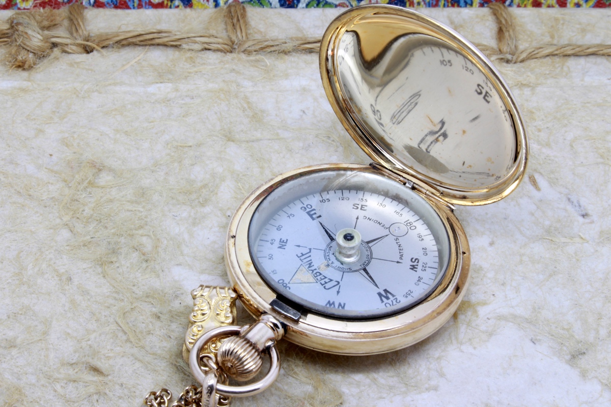 First World War Gold Filled CEEBYNITE Compass, 1915