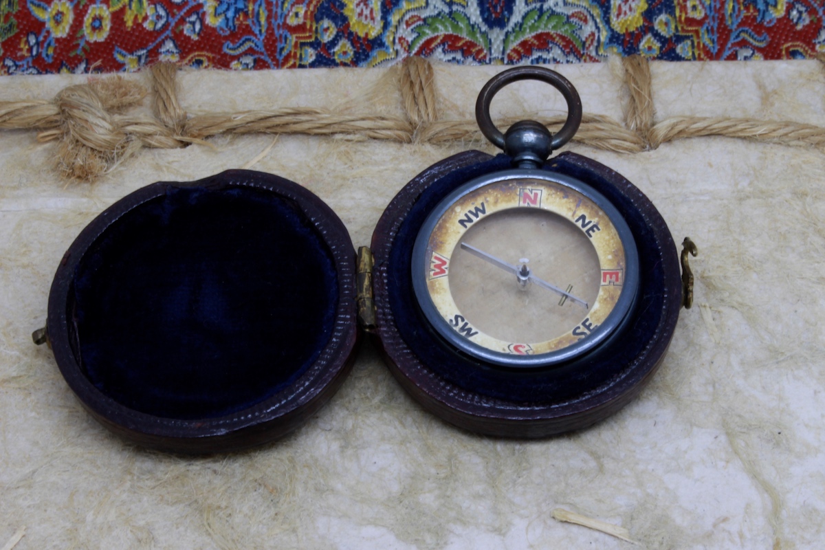 Victorian Pebble Lens Leather-Cased Compass, c. 1900