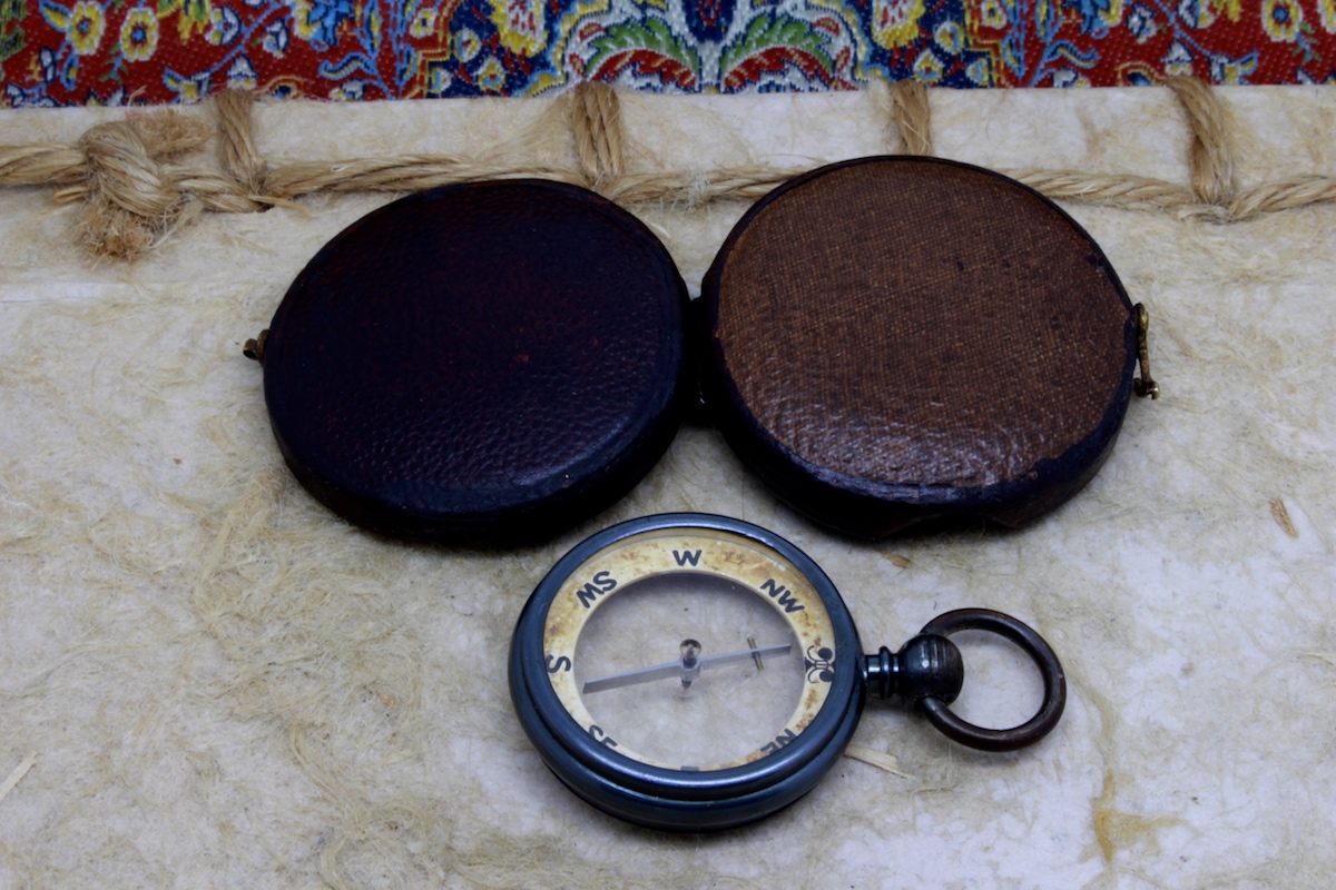 Victorian Pebble Lens Leather-Cased Compass, c. 1900