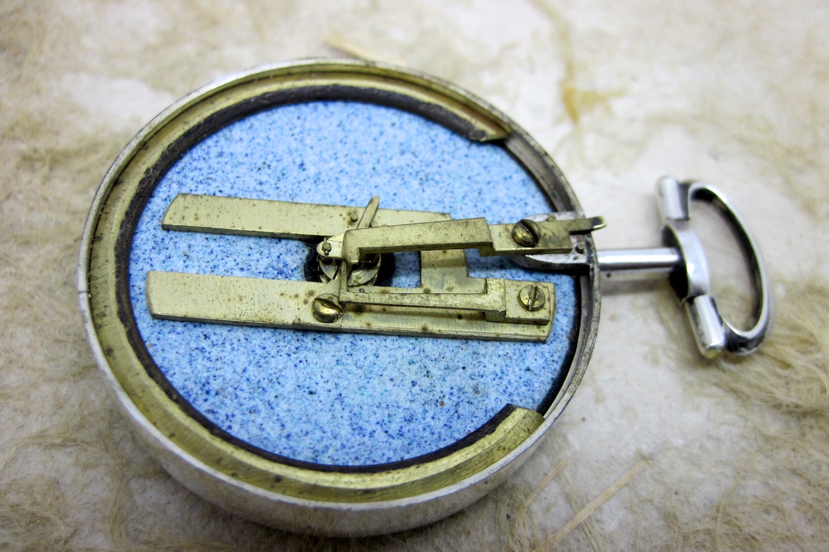 Georgian Shagreen Cased Long-Neck Hallmarked Silver Compass by CARY, 1793