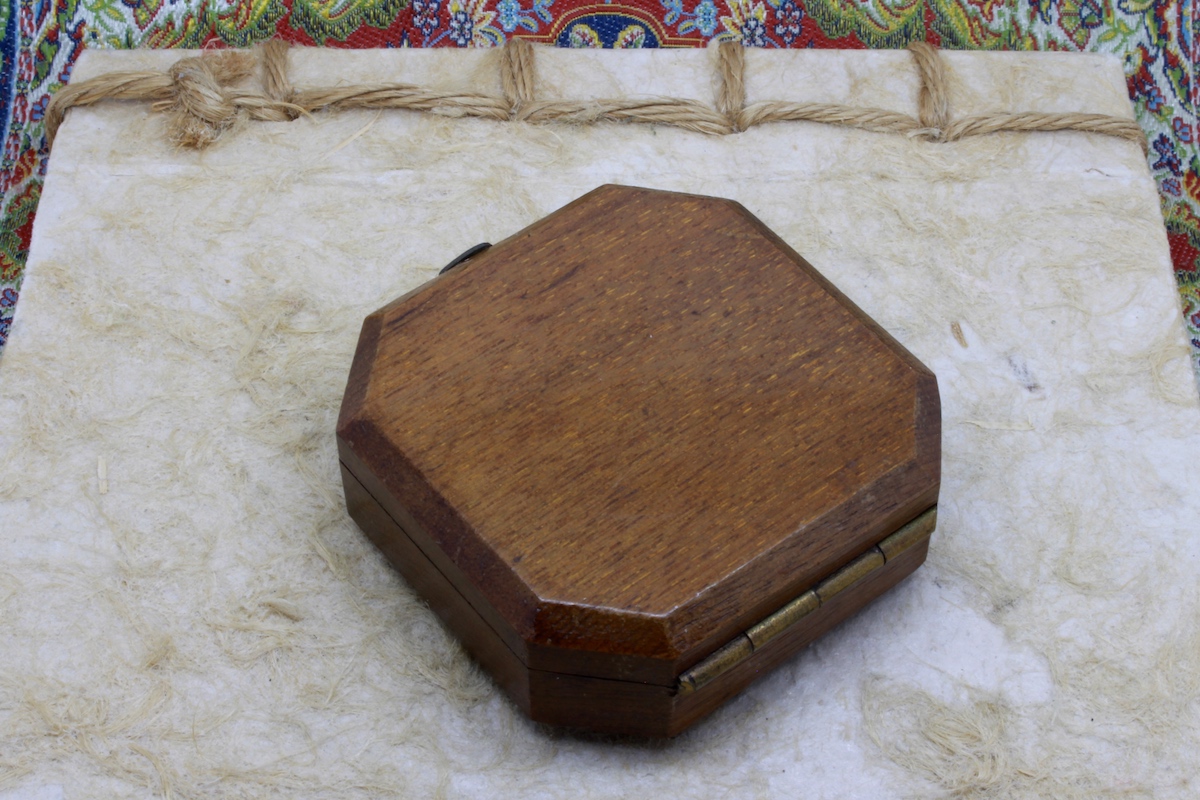 English Compass in Wood Box by James Parkes & Son, c. 1850