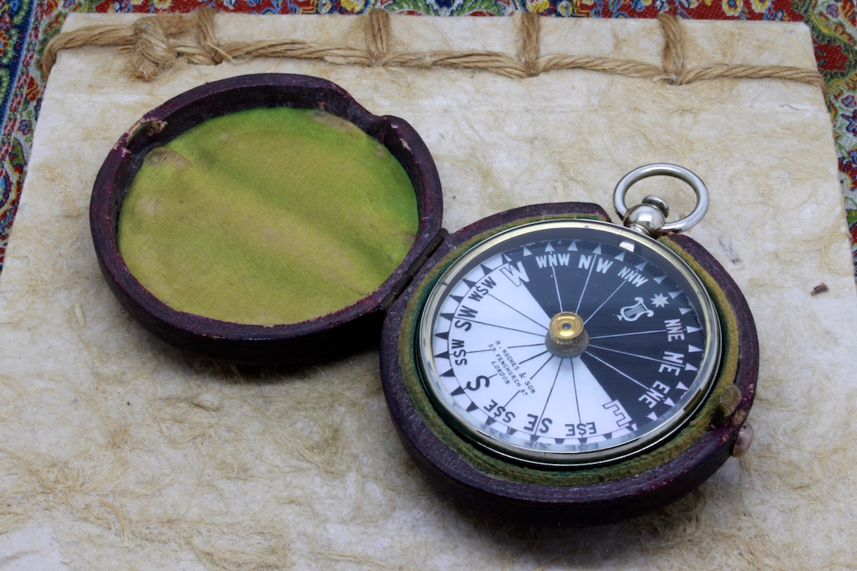 HUGHES & SON PORT OF LONDON PRESENTATION POCKET COMPASS, 1884