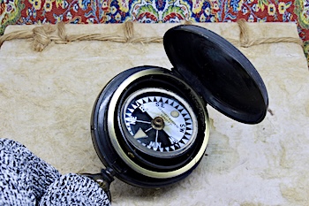 Rare J. LIZARS Gimballed Compass, c. 1890